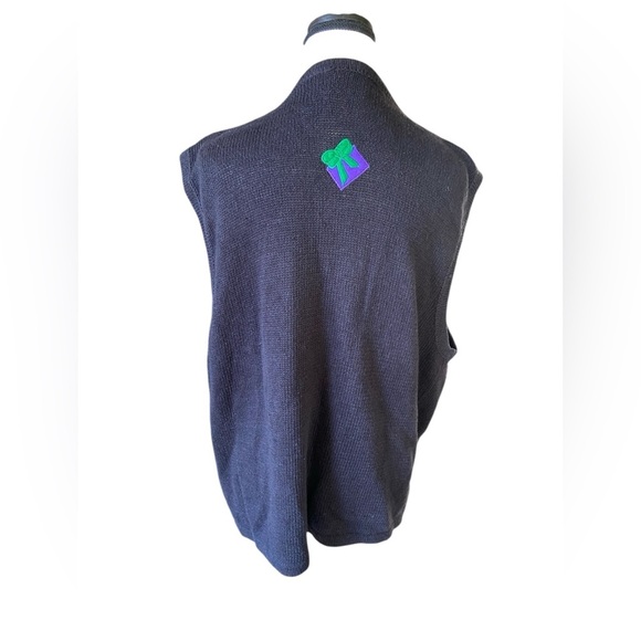 Vintage Bobbie Brooks Festive Christmas Sweater Vest Size 18W/20W Embroidered - Picture 4 of 14